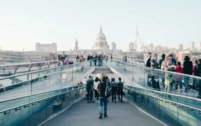 Przelot samolotem na trasie Warszawa - Londyn - Warszawa